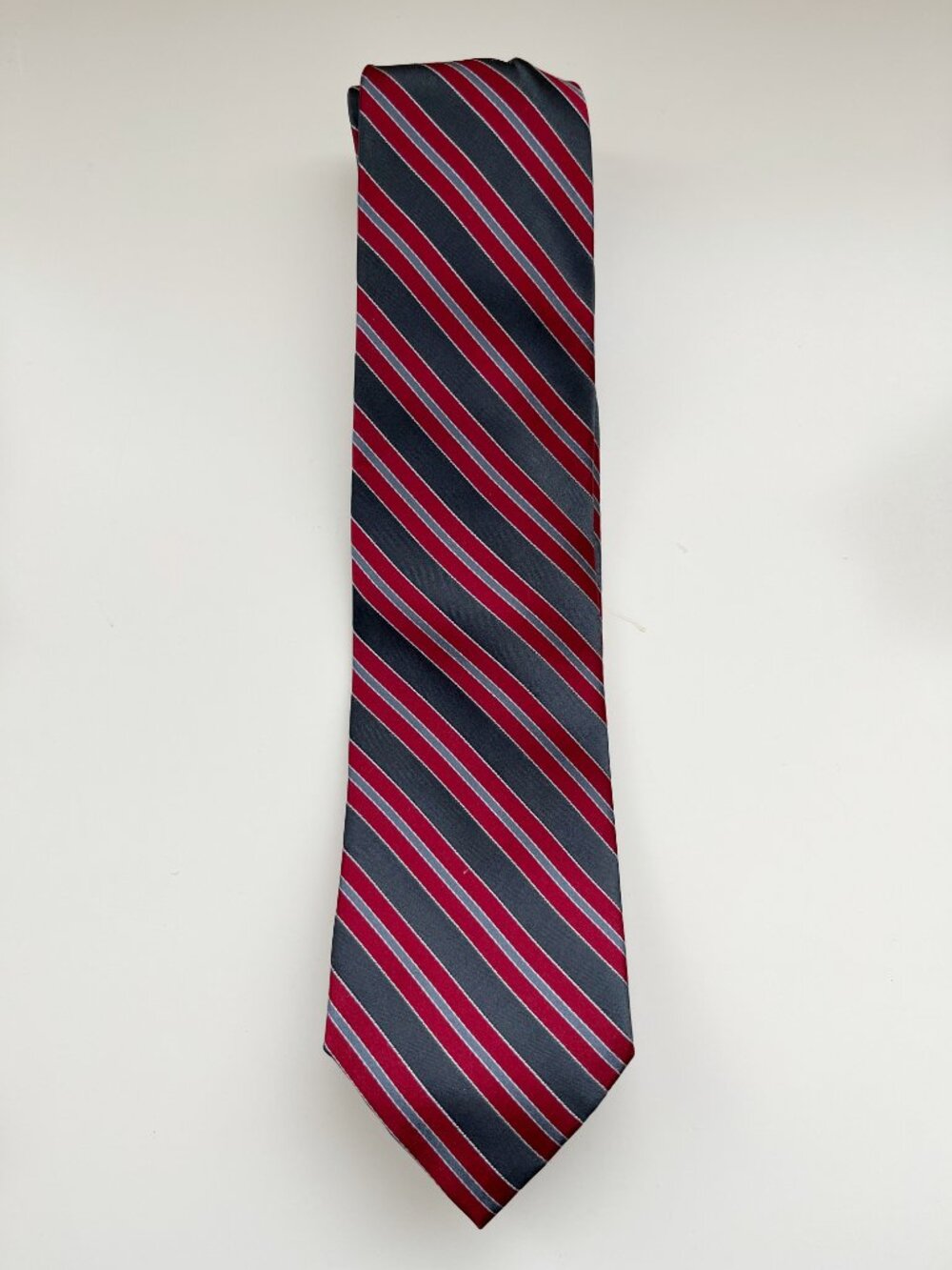 Perry Ellis Red Gray diagonal Striped Silk Tie preppy collegiate school vintage